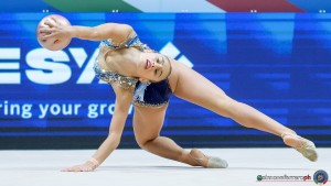 aa q sella viola ita ph simone ferraro sfa05447 copia